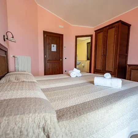 ベッド・アンド・ブレックファスト Casale Pietrantica Tropea Ciaramiti