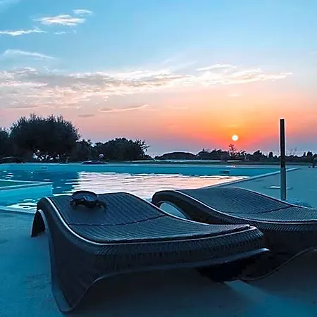 Bed & Breakfast Casale Pietrantica Tropea 4*